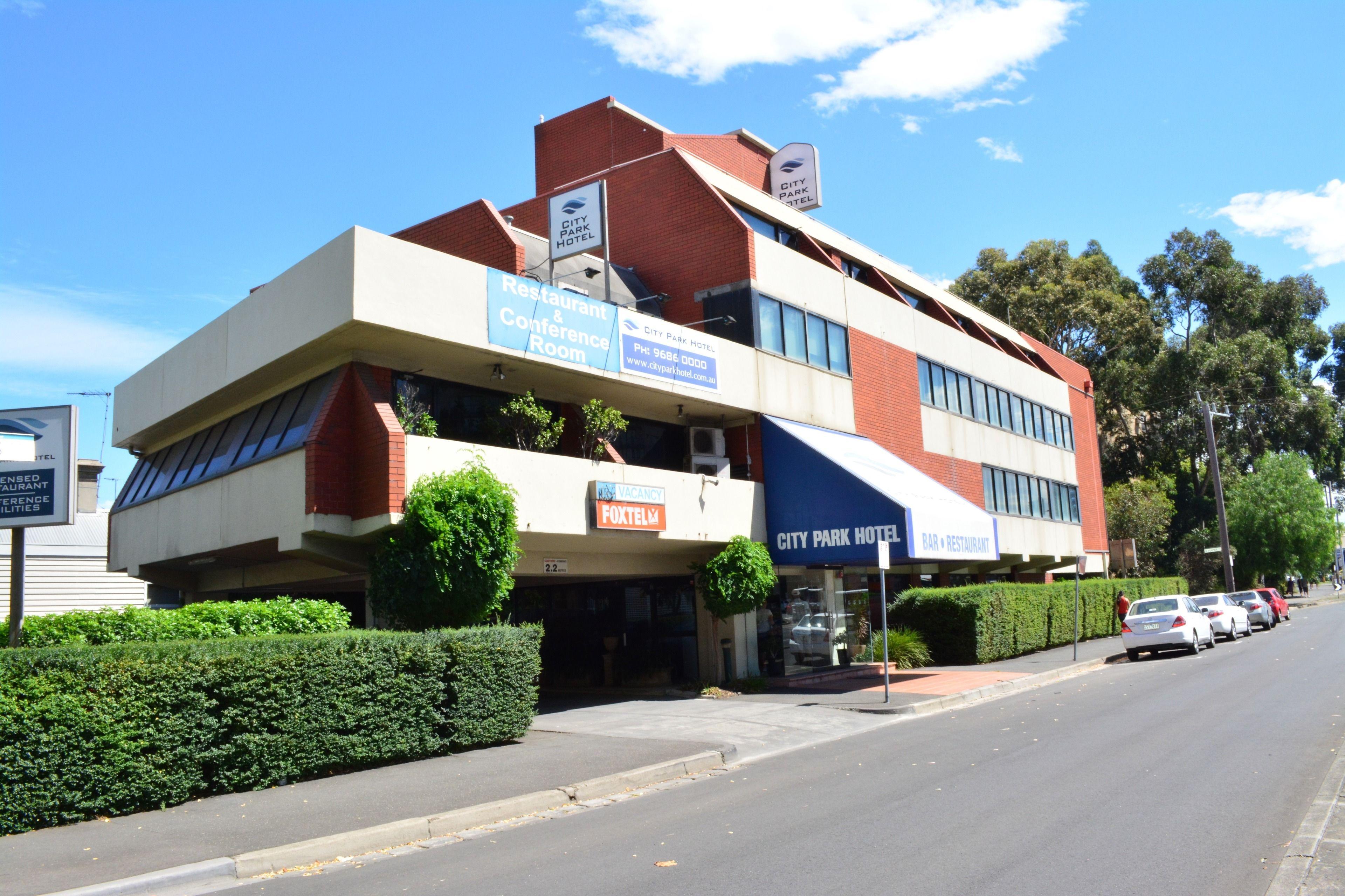 City Park Hotel — Photos 1